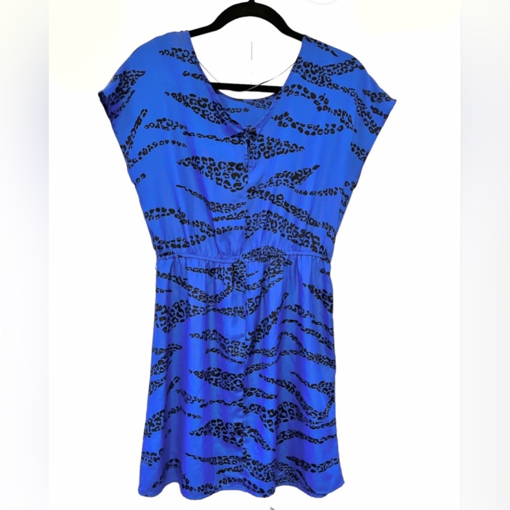 Kensie Size Medium Animal Print Round Neck Sleeveless Midi Dress Elastic Waist